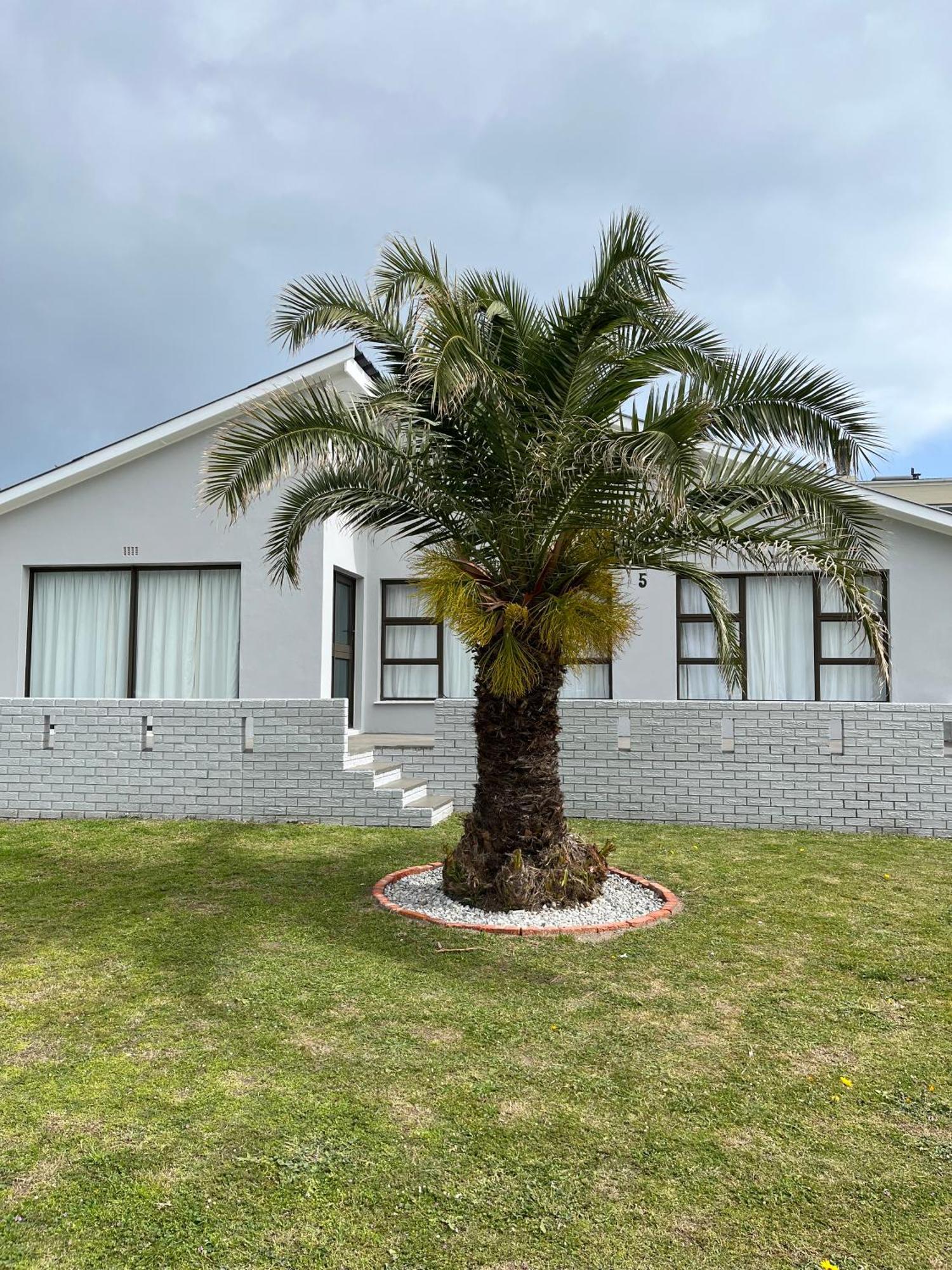 Tassies Vila Gansbaai Exterior foto